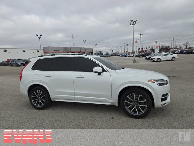Used 2017 Volvo XC90 T6 Momentum w/ Vision Package image 2