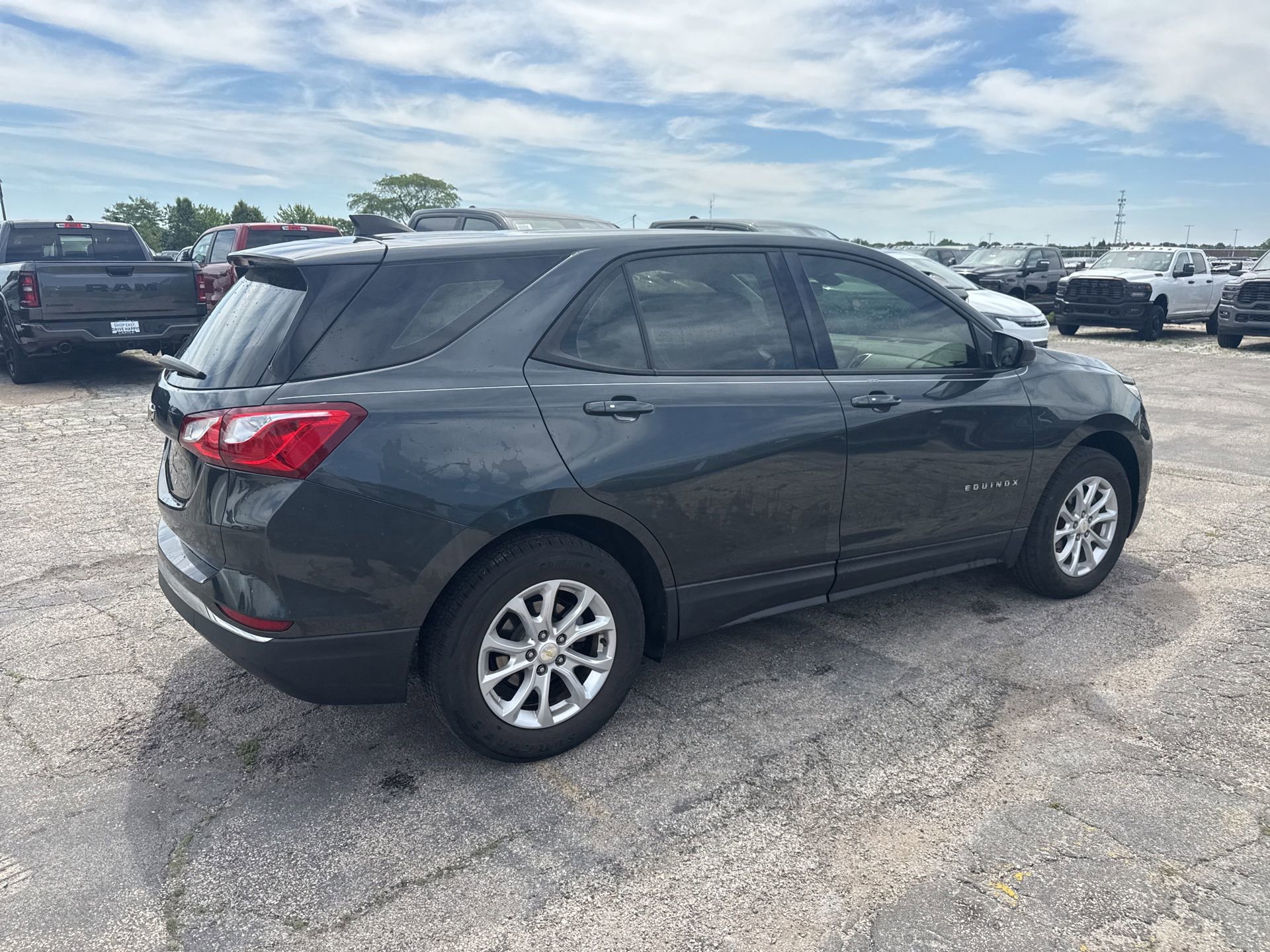 Used 2018 Chevrolet Equinox LS FWD image 6