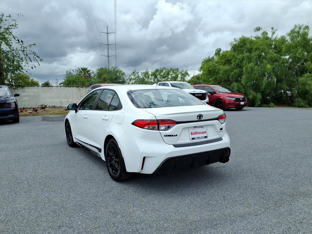 Used 2025 Toyota Corolla SE image 6