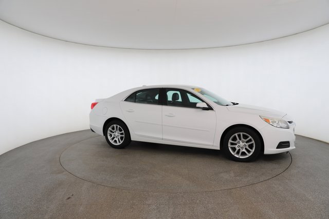 Used 2014 Chevrolet Malibu LT w/ Power Convenience Package image 24