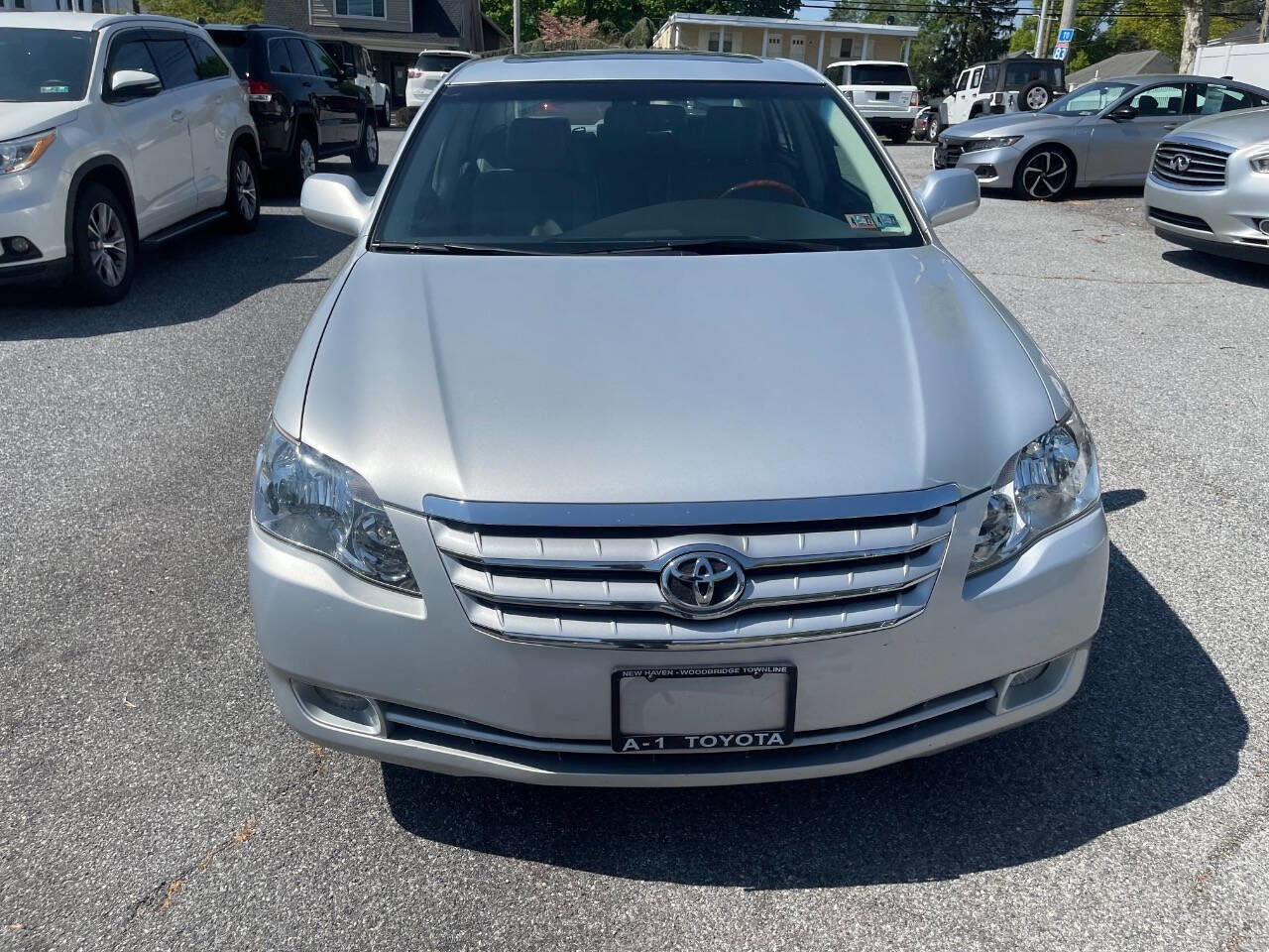 Used 2007 Toyota Avalon XL FWD image 3