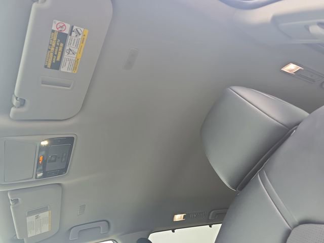 Certified 2025 Toyota Grand Highlander FWD image 31