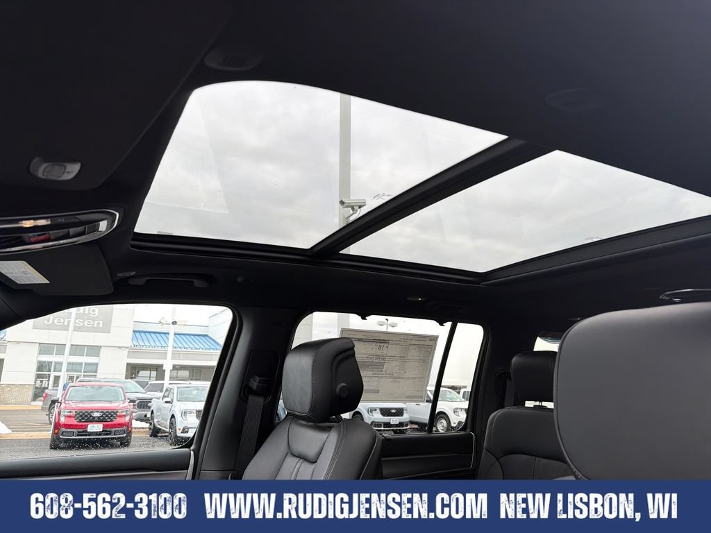 New 2026 Jeep Grand Wagoneer L Limited AWD/4WD image 21