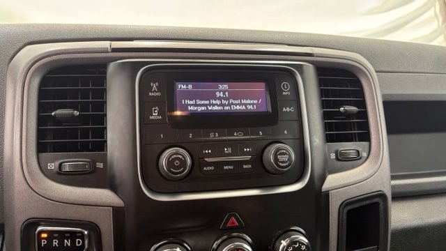 Used 2017 RAM 1500 ST w/ SXT Appearance Group AWD/4WD image 33