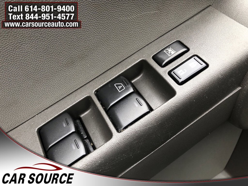 Used 2010 Nissan Xterra S image 16