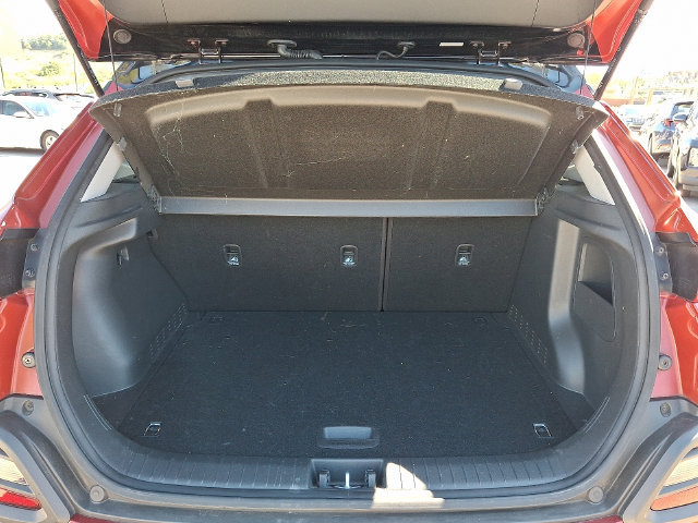Used 2018 Hyundai Kona SEL AWD/4WD image 28