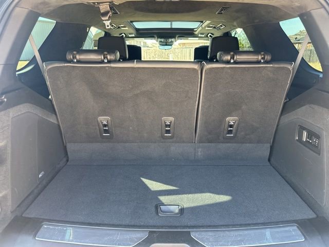 Used 2022 Cadillac Escalade Premium Luxury Platinum image 30