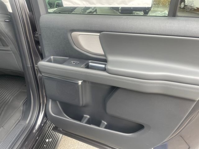 New 2026 Ford Expedition Max Active image 61