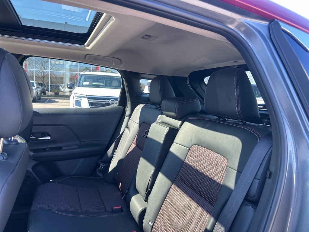 New 2026 Nissan Kicks SR image 12