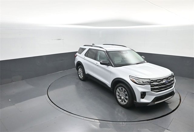New 2026 Ford Explorer Active w/ Active Comfort Package image 19