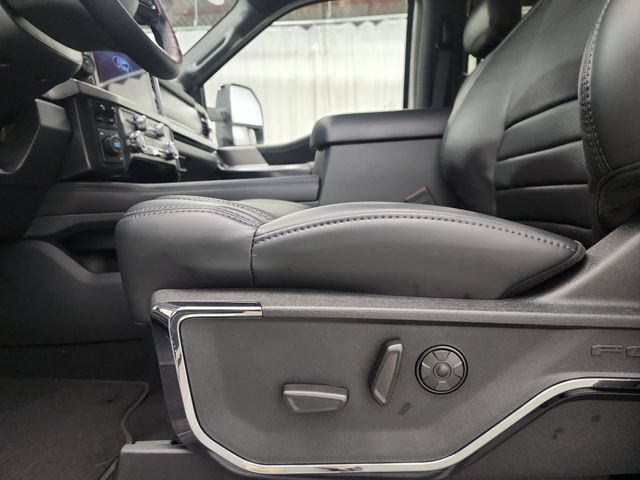 New 2026 Ford F250 Platinum AWD/4WD image 16