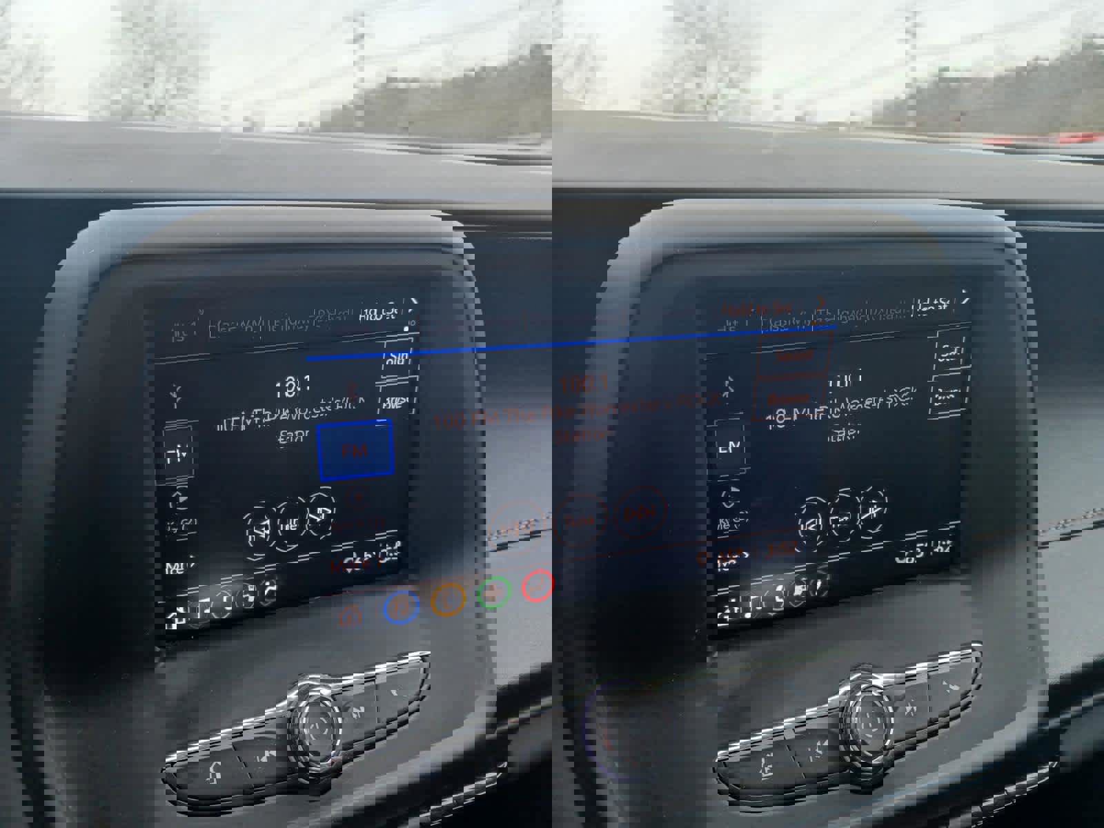 Used 2021 Chevrolet Camaro LT image 10