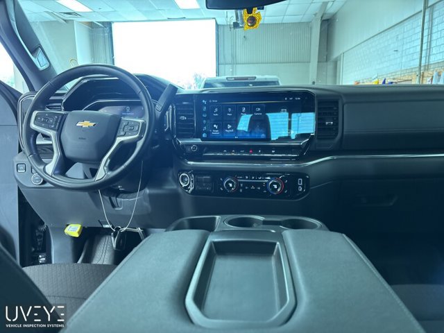 Used 2023 Chevrolet Silverado 1500 LT w/ All Star Edition Plus AWD/4WD image 7