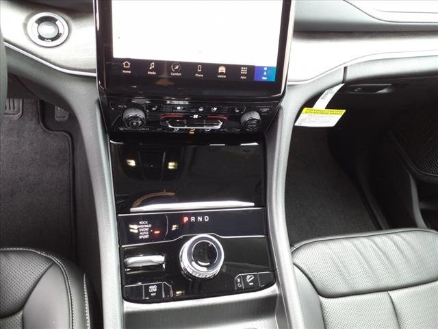 New 2024 Jeep Grand Cherokee Limited 4xe w/ Luxury Tech Group II image 18