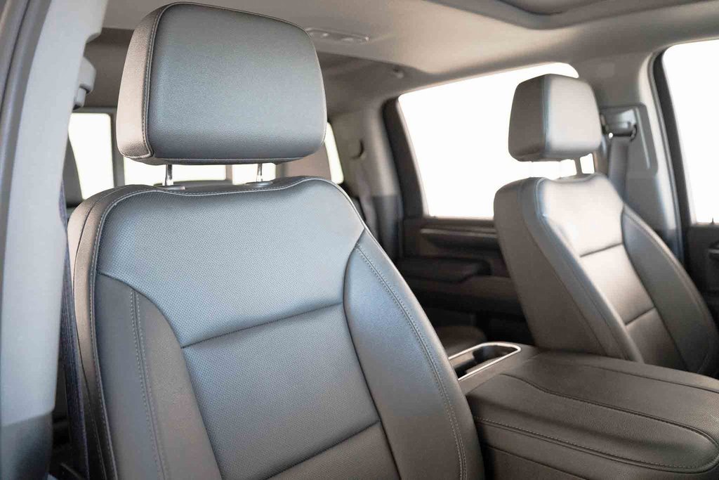 Used 2024 Chevrolet Silverado 2500 LTZ w/ LTZ Plus Package image 42