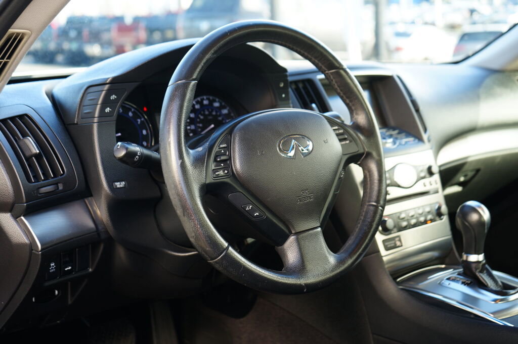 Used 2012 INFINITI G25 Journey image 10