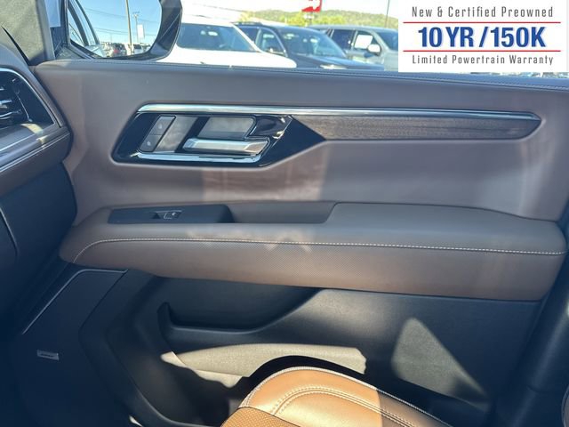 Used 2025 Chevrolet Tahoe High Country image 25