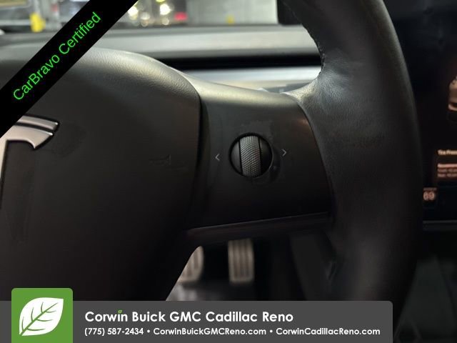 Used 2022 Tesla Model 3 Performance image 14