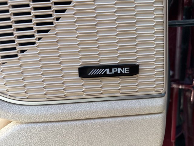 Used 2021 Jeep Grand Cherokee L Limited w/ MOPAR Finishing Package image 24