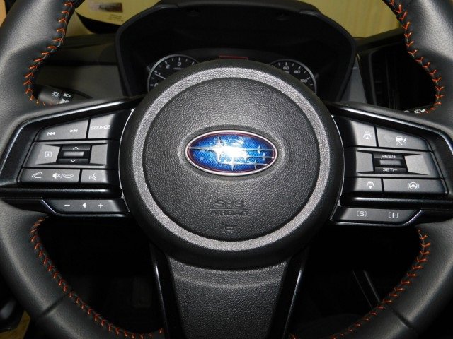 Used 2025 Subaru Crosstrek 2.5i Limited w/ Popular Package #3A image 29