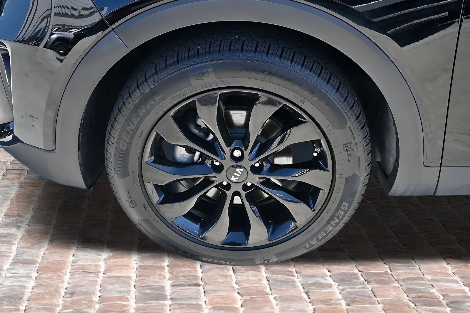 Used 2020 Kia Sorento EX FWD image 33
