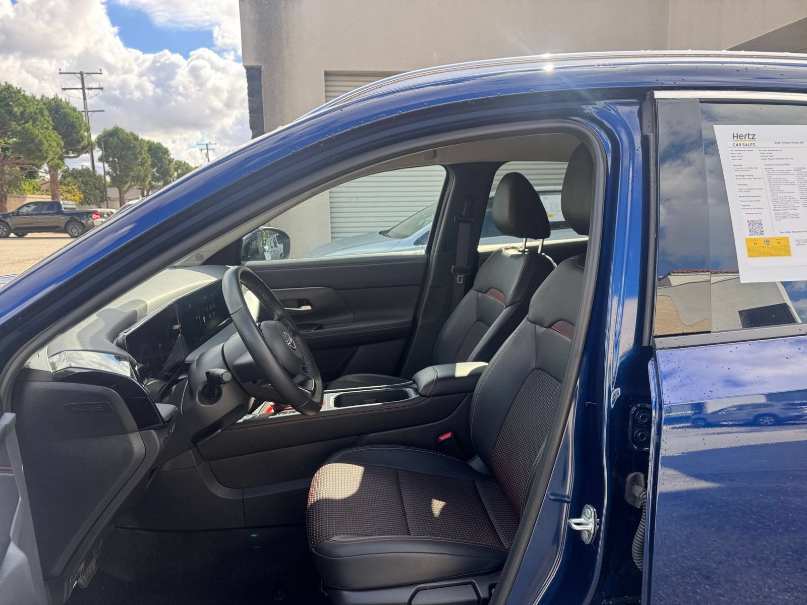 Used 2026 Nissan Kicks SR FWD image 26