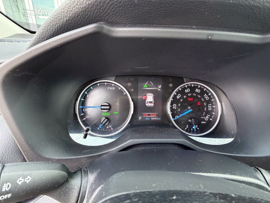 Used 2021 Toyota RAV4 XLE AWD/4WD image 11