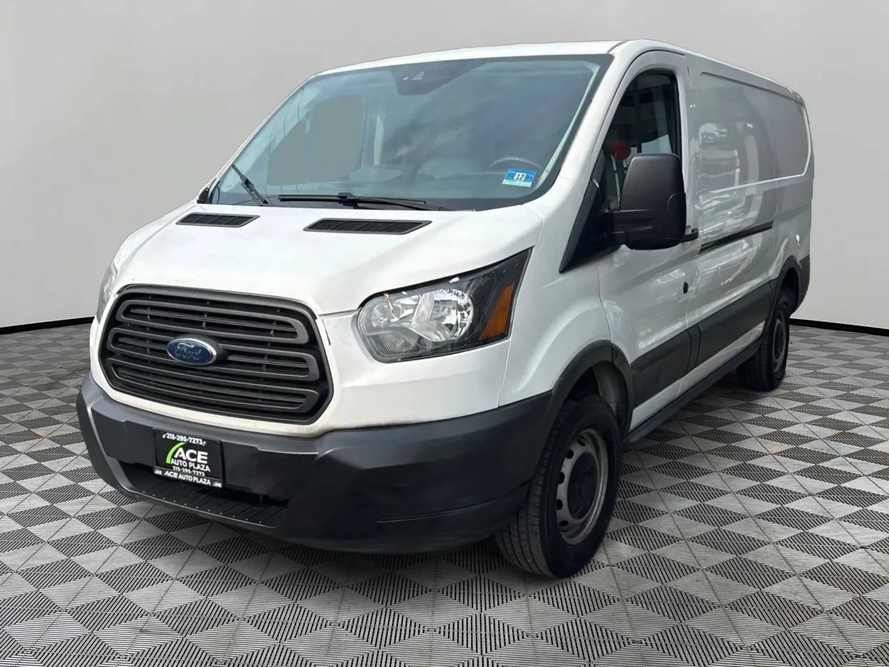 Used 2016 Ford Transit 250 130 Low Roof RWD image 2