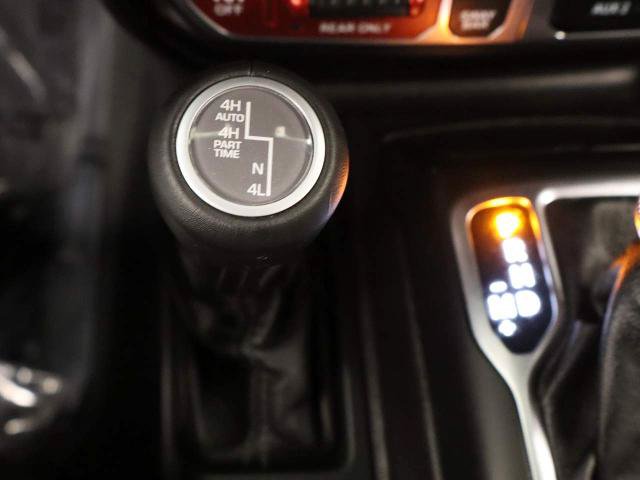 Used 2025 Jeep Wrangler Unlimited Rubicon 392 AWD/4WD image 23