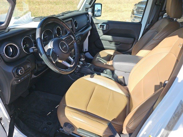 Used 2023 Jeep Wrangler Sahara w/ Cold Weather Group image 20