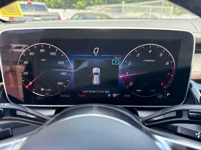 Used 2024 Mercedes-Benz GLC 300 4MATIC image 11