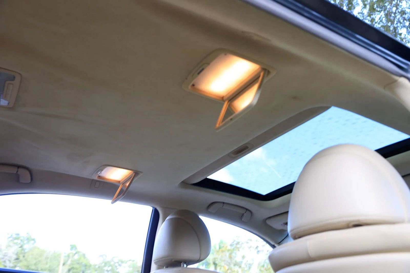 Used 2012 Lexus LS 460 L image 24