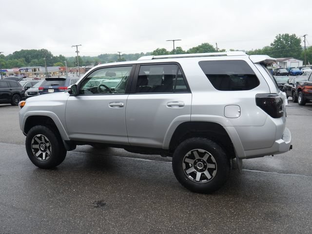 Used 2018 Toyota 4Runner SR5 Premium AWD/4WD image 10