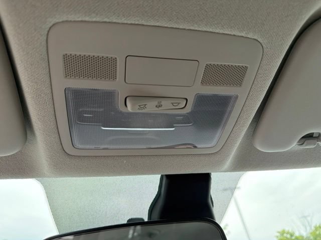 New 2026 Hyundai Venue SE FWD image 30