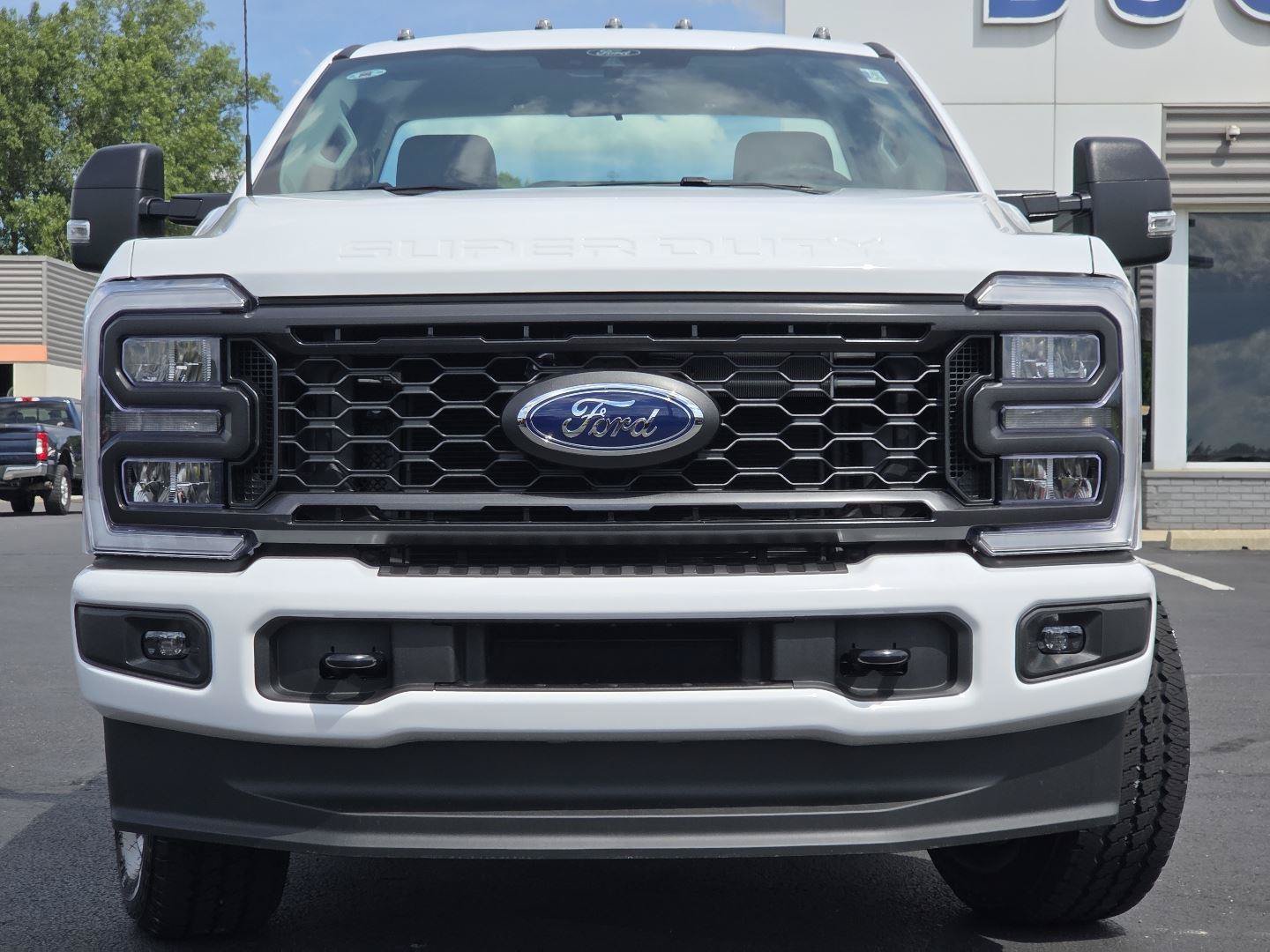 New 2026 Ford F250 XL w/ STX Appearance Package AWD/4WD image 8