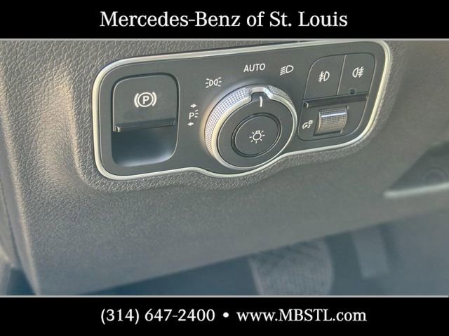 New 2026 Mercedes-Benz GLB 250 4MATIC image 12