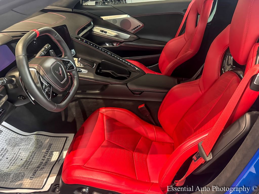 Used 2024 Chevrolet Corvette Stingray Premium Conv w/ Z51 Performance Package RWD image 14