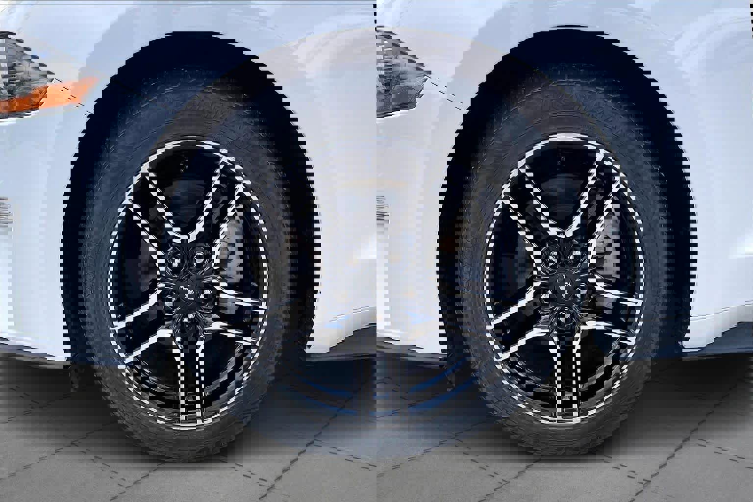 Used 2022 Ford Mustang Premium image 9