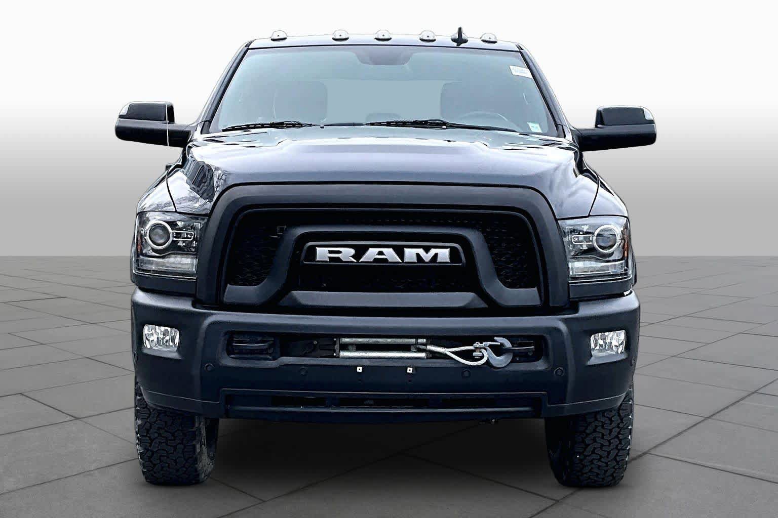 Used 2018 RAM 2500 Power Wagon w/ Leather & Luxury Group AWD/4WD image 4