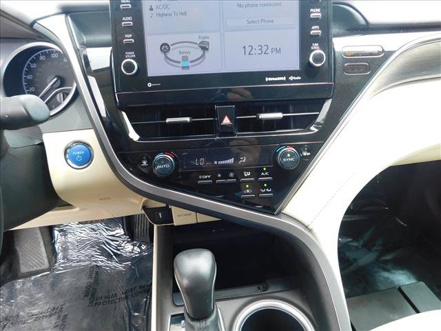 Used 2022 Toyota Camry XLE FWD image 21