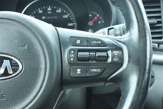 Used 2016 Kia Sorento SX w/ SXL Technology Package AWD/4WD image 27