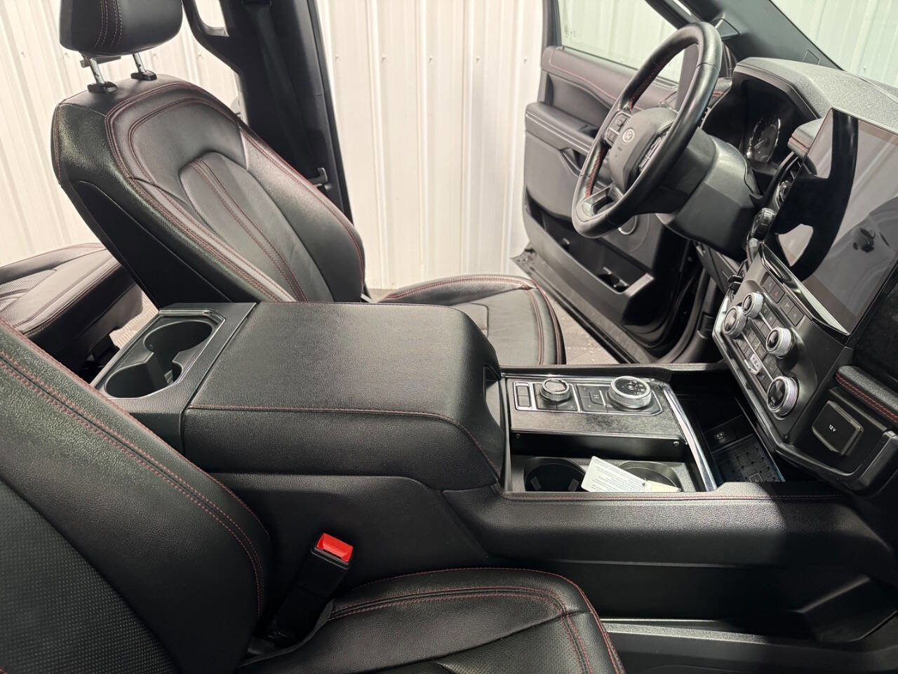 Used 2022 Ford Expedition Max Limited AWD/4WD image 27