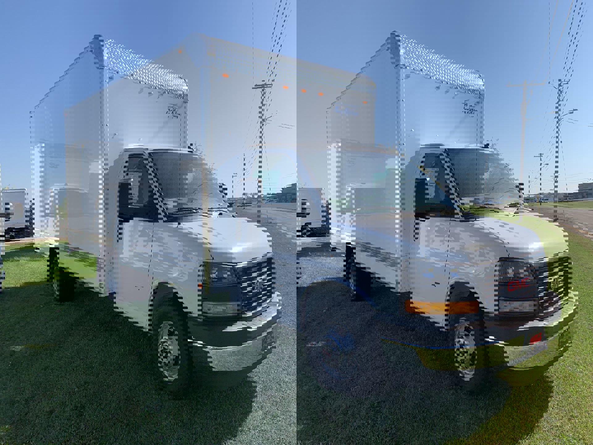 New 2025 GMC Savana 3500 Extended w/ Power Convenience Package image 40