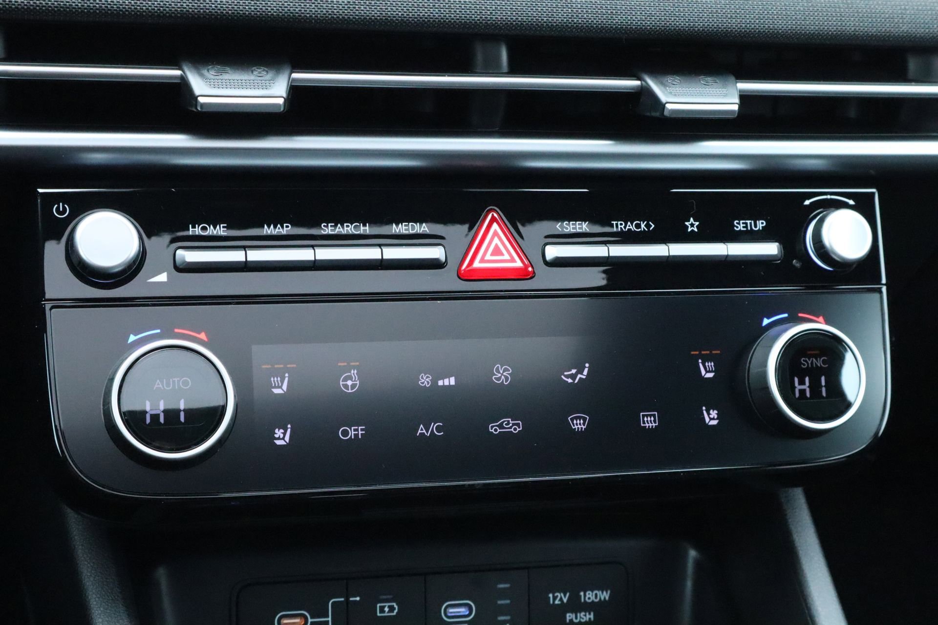 New 2026 Hyundai Santa Cruz Limited image 16