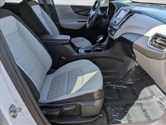 Used 2024 Chevrolet Equinox LS w/ LS Convenience Package FWD image 28