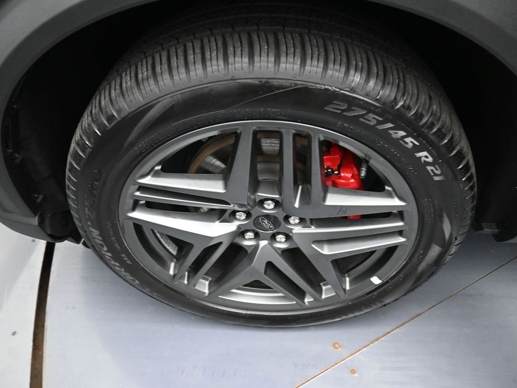 Used 2025 Ford Explorer ST w/ Sun And Sound Package image 25