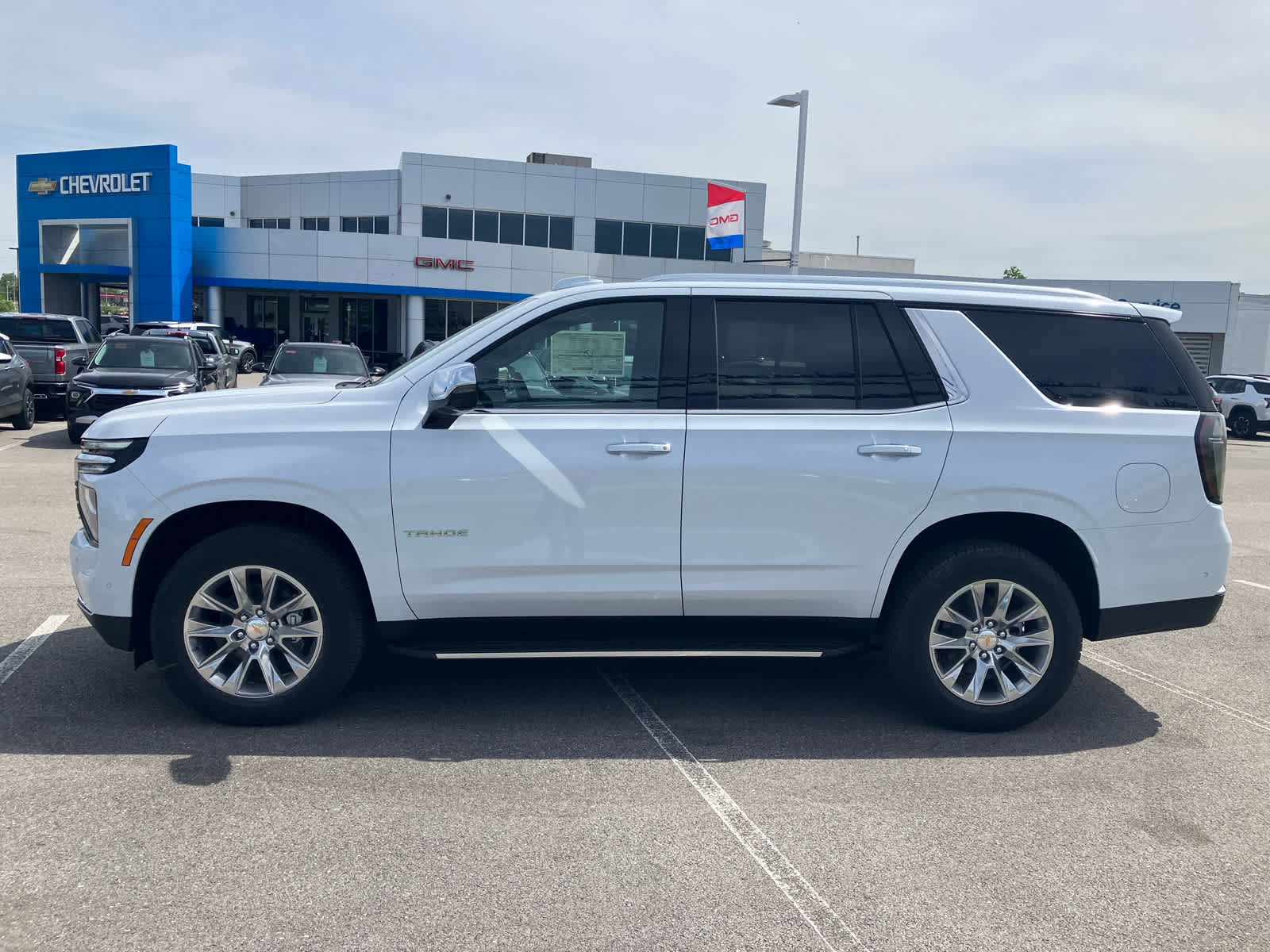 New 2026 Chevrolet Tahoe Premier AWD/4WD image 4