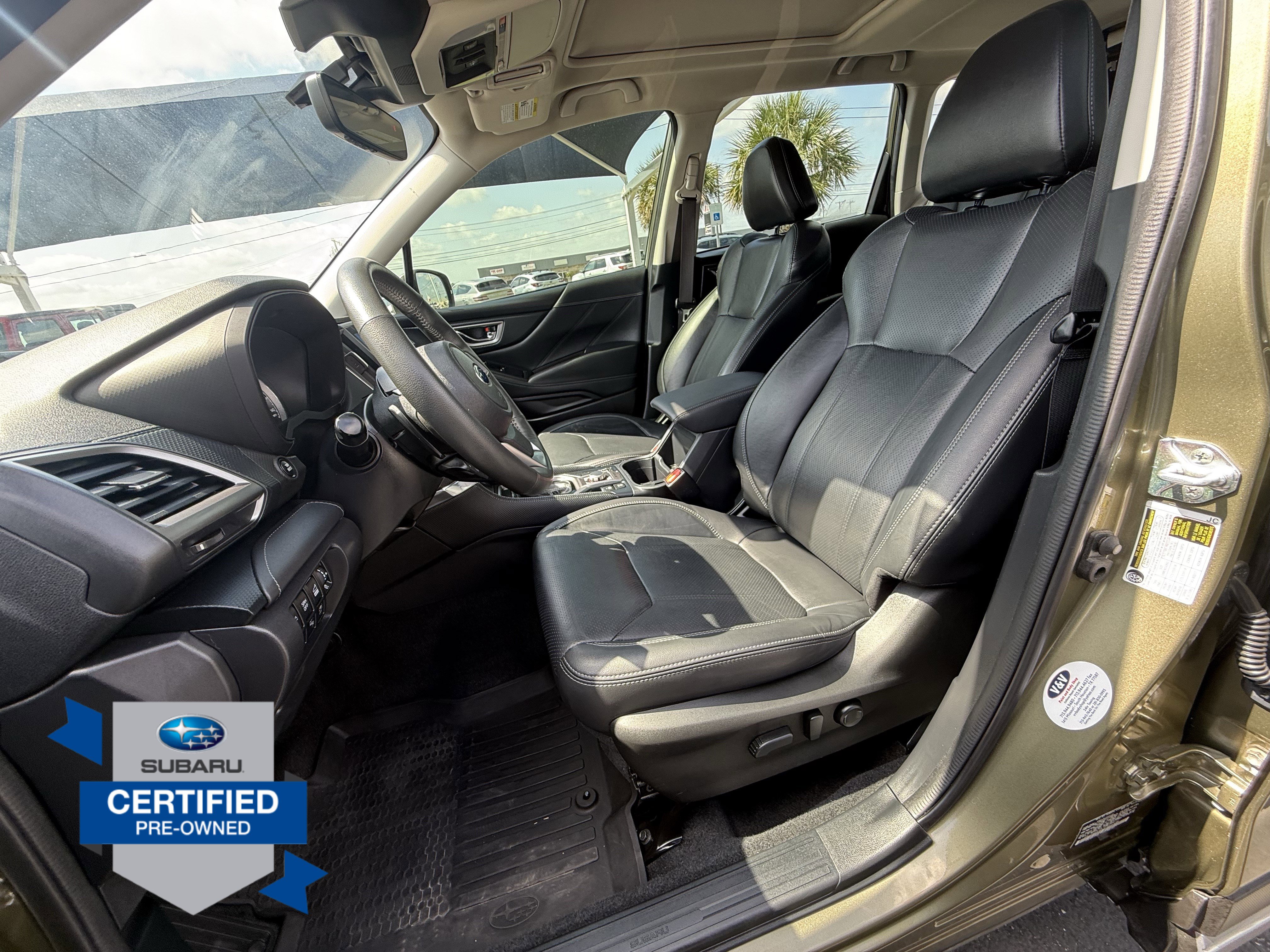 Used 2023 Subaru Forester Touring AWD/4WD image 20