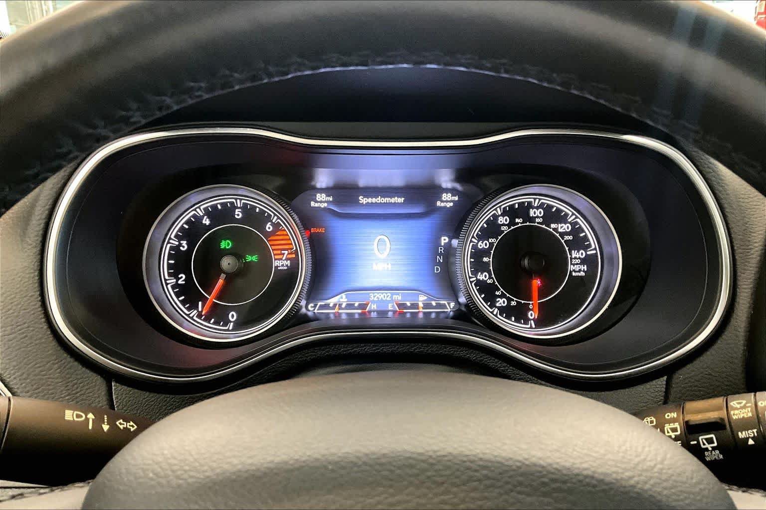 Used 2020 Jeep Cherokee Limited FWD image 25