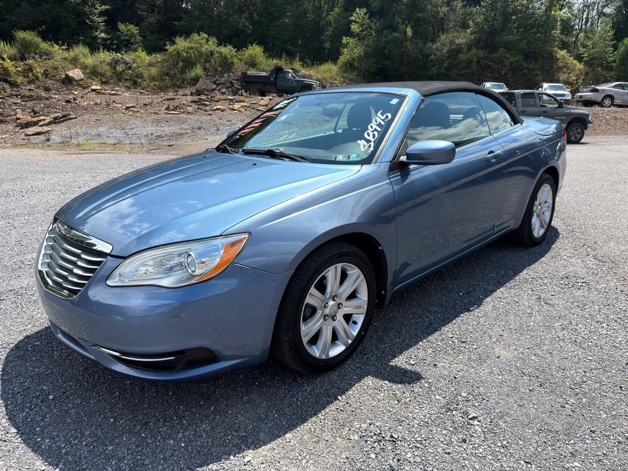 Used 2011 Chrysler 200 Touring FWD image 10